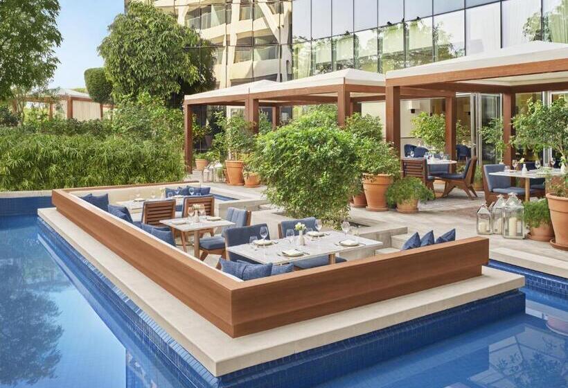 호텔 The Abu Dhabi Edition