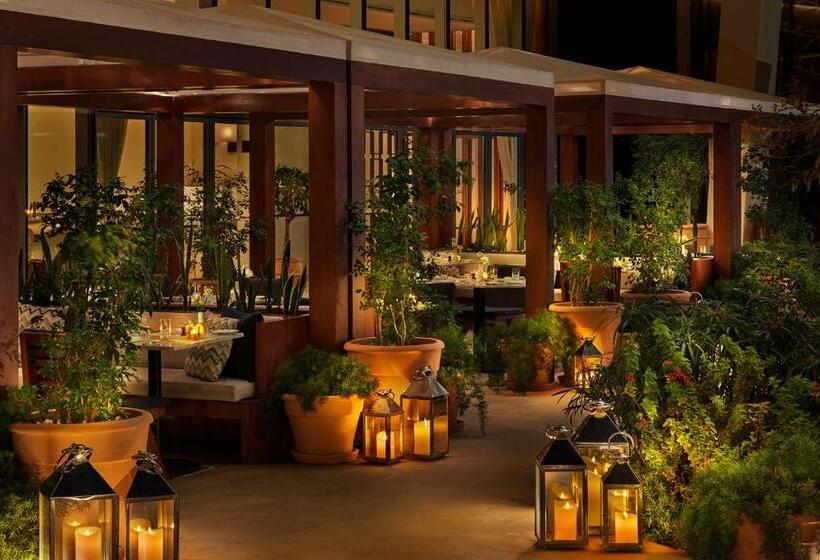 호텔 The Abu Dhabi Edition