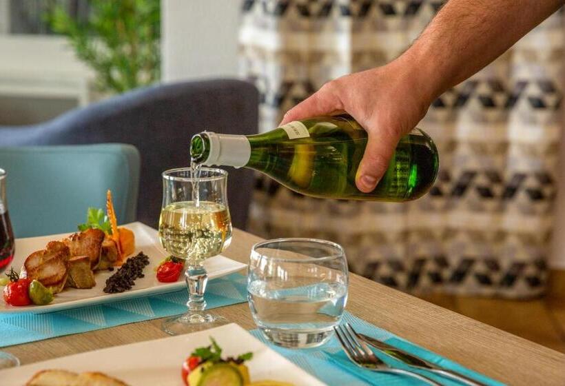 فندق The Originals City, Tabl'Hôtel, Amiens