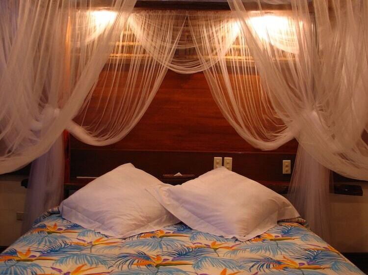 בית מלון כפרי The Sitio Boracay Villas And Suites