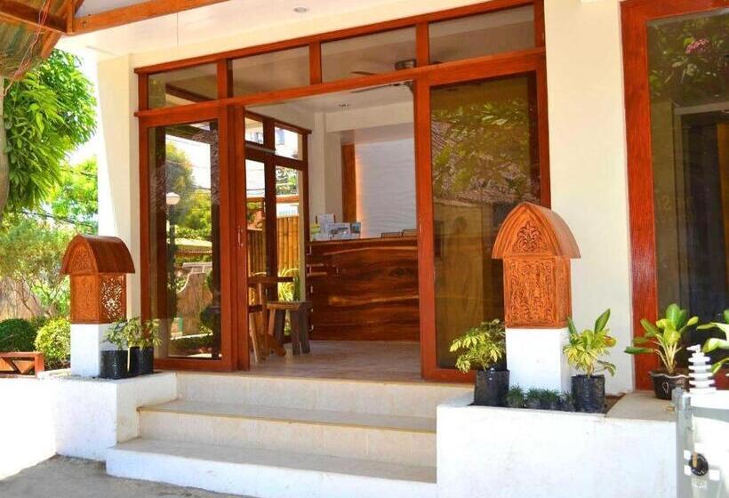 בית מלון כפרי The Sitio Boracay Villas And Suites