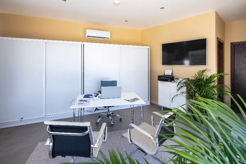 هتل Vale De Milho Village