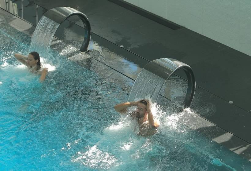 هتل The View Bouznika