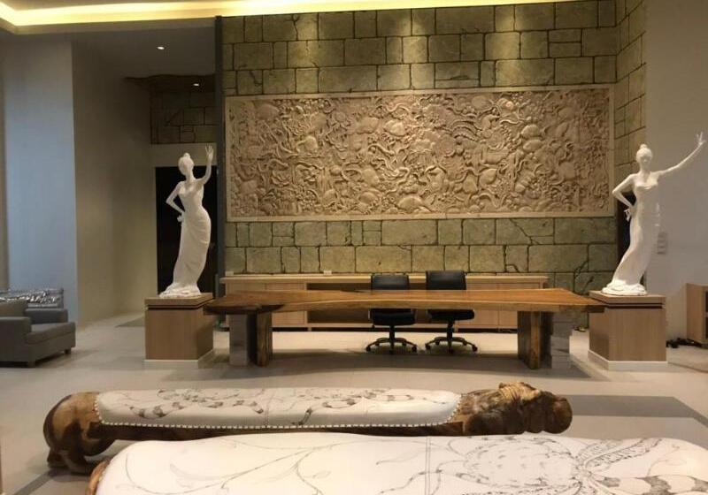 בית מלון כפרי Villa Chacha Krabi Beachfront Resort