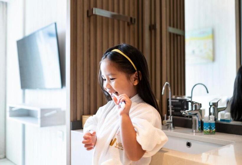 Village Hotel Sentosa By Far East Hospitality