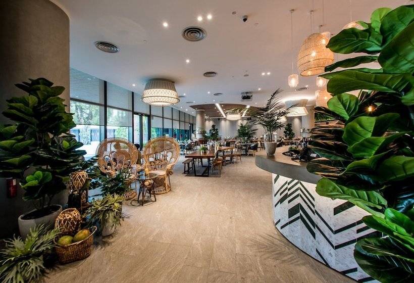 Village Hotel Sentosa By Far East Hospitality