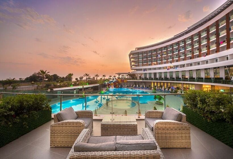 فندق Xoria Deluxe