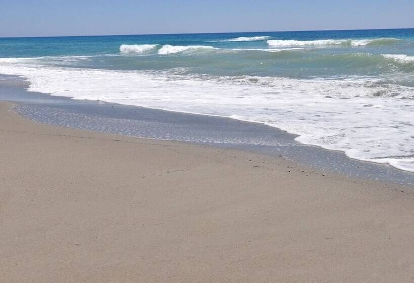 فندق Xoria Deluxe