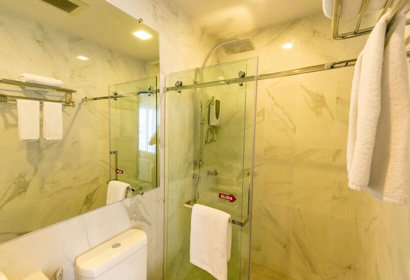 Locals Prio Chiangmai Central Airport Plaza