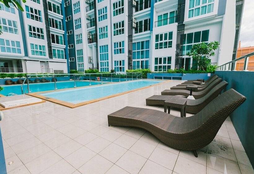 Locals Prio Chiangmai Central Airport Plaza