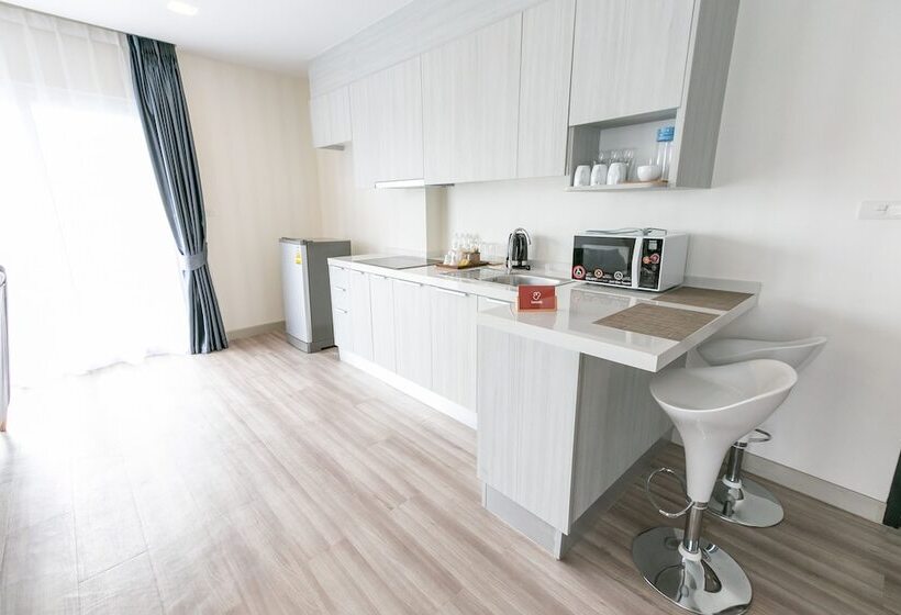 Locals Prio Chiangmai Central Airport Plaza