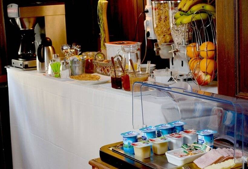 Logis   Hotel & Restaurant La Corne D  Abondance