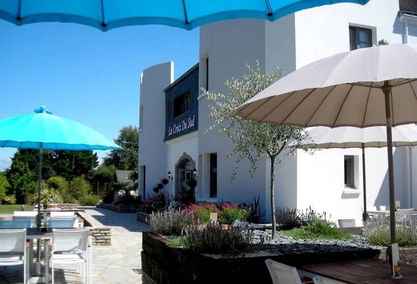 Logis Hotel La Croix Du Sud