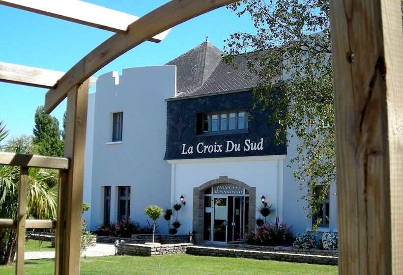 Logis Hotel La Croix Du Sud