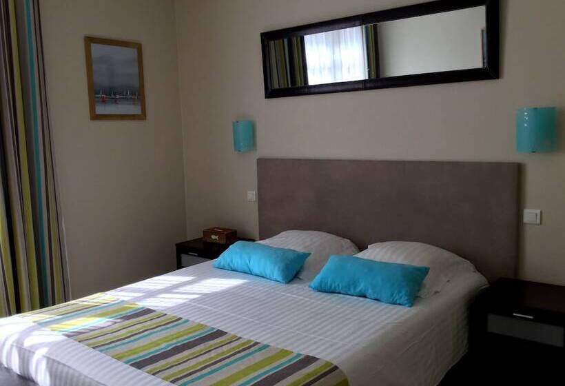 Logis Hotel La Croix Du Sud