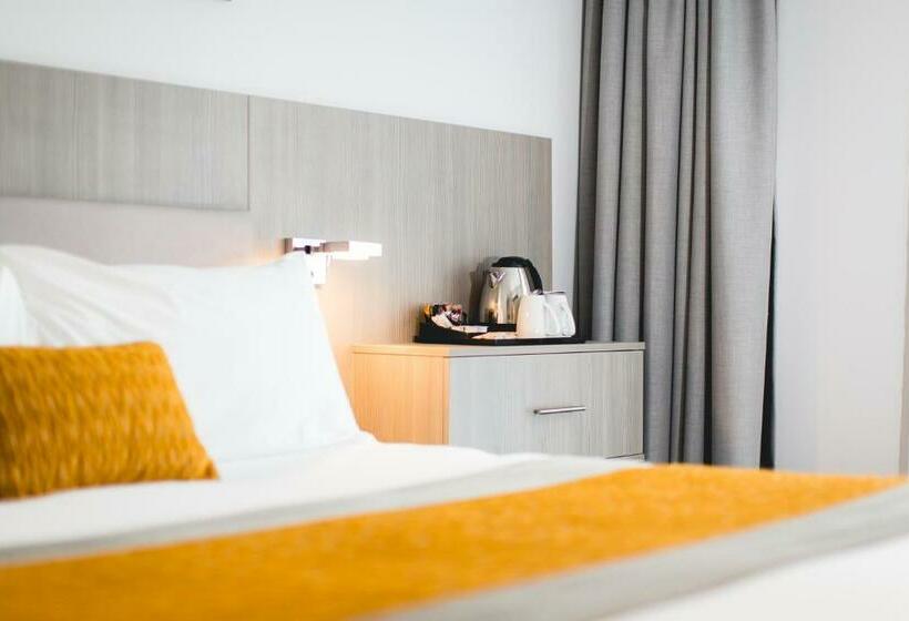 Maldron Hotel Newcastle