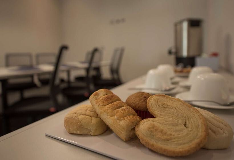 Microtel Inn & Suites By Wyndham San Luis Potosi