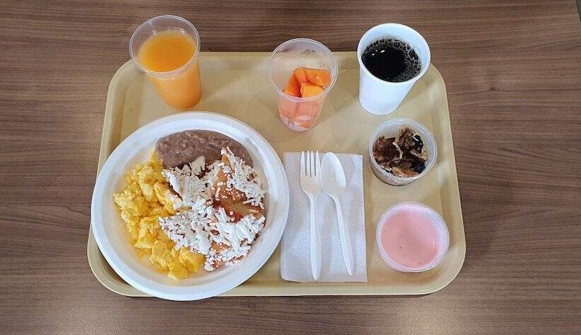 Microtel Inn & Suites By Wyndham San Luis Potosi