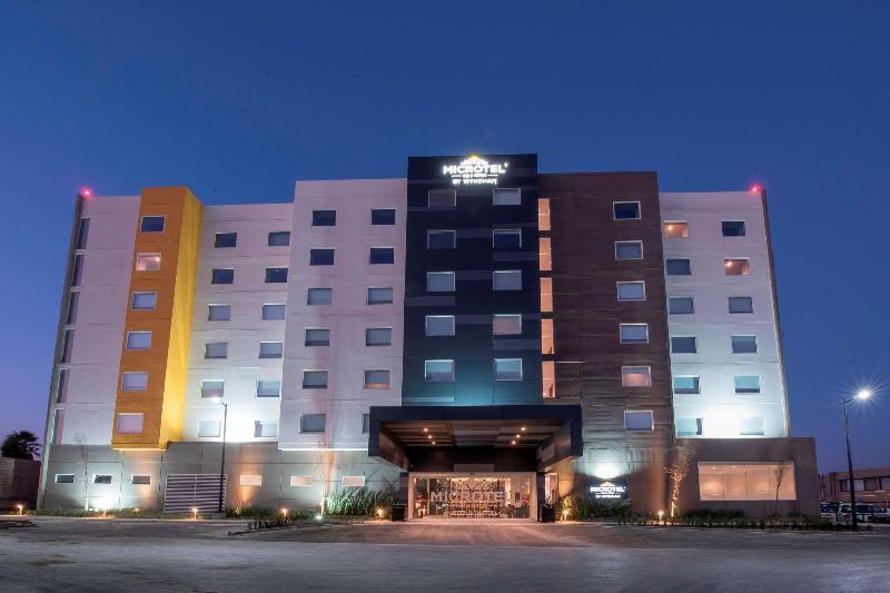 Microtel Inn & Suites By Wyndham San Luis Potosi