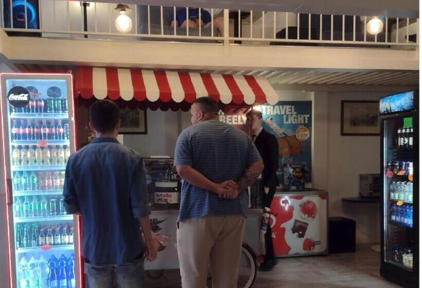 New Generation Hostel Milan Center