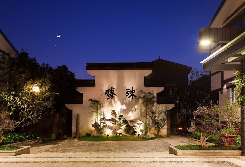 بنسيون Admirable Day