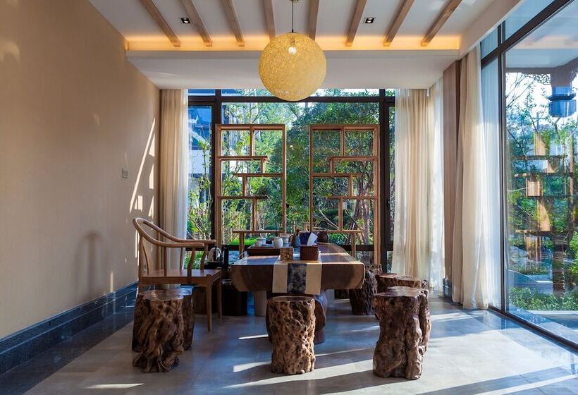 بنسيون Admirable Day