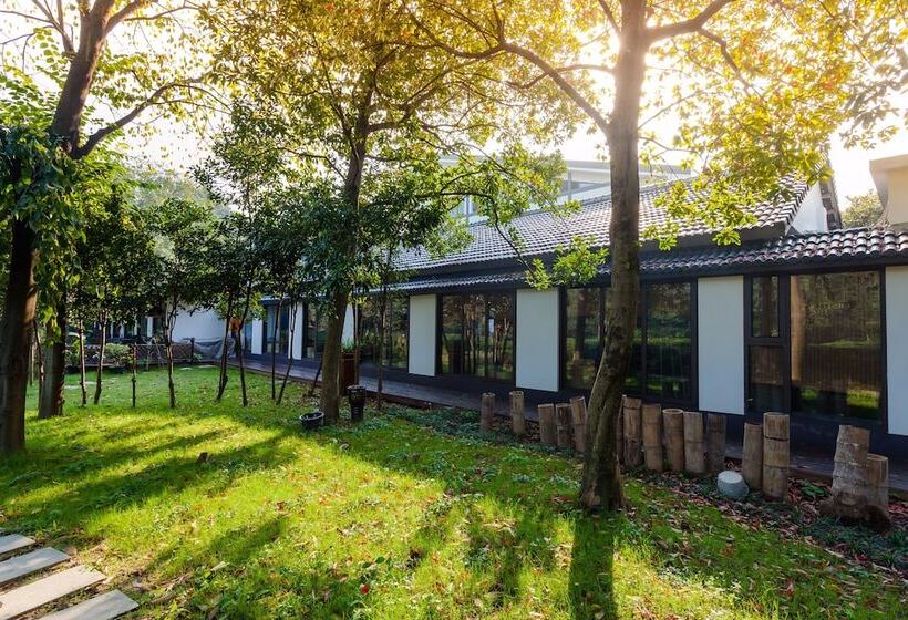 بنسيون Admirable Day