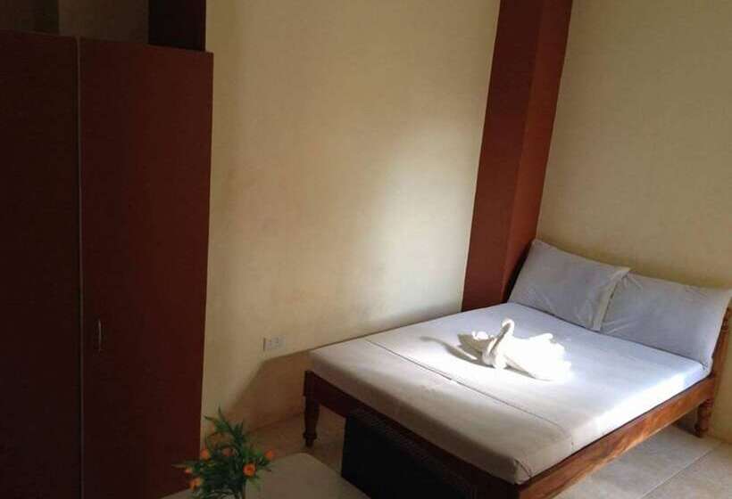 פנסיון N & F Guest House