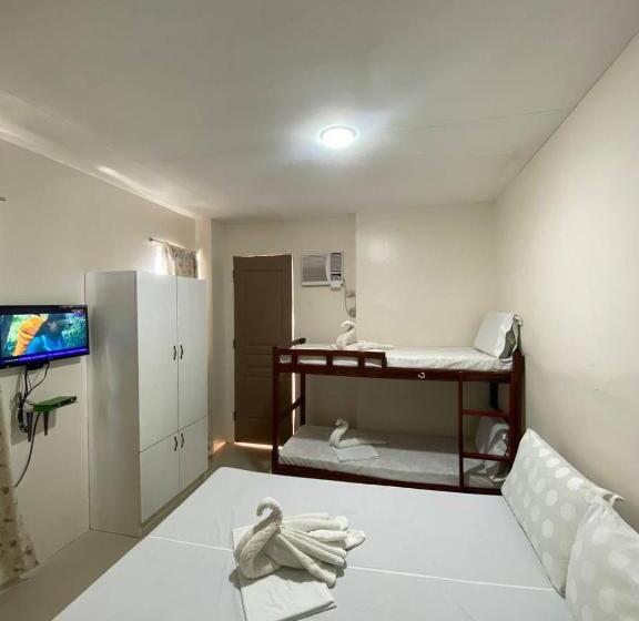 פנסיון N & F Guest House