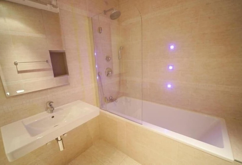 膳宿费 Blasius Residence