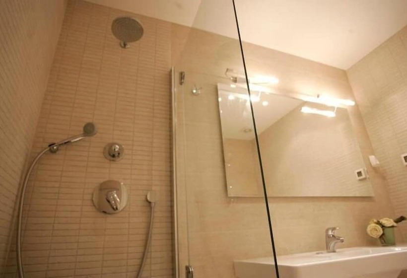 膳宿费 Blasius Residence