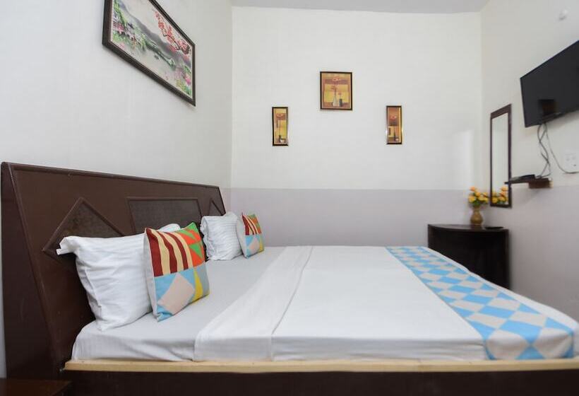 بنسيون Sheetal Home Stay