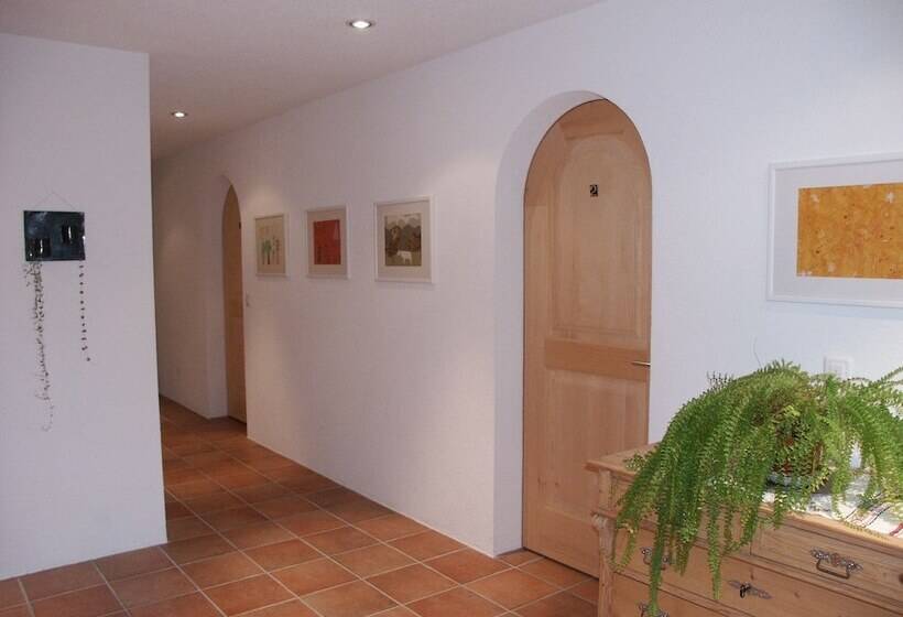 Pension Chalet Berkana