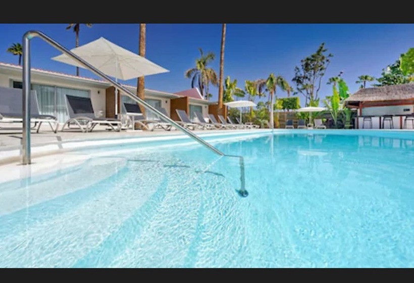 Sanom Beach Resort - Adults Only