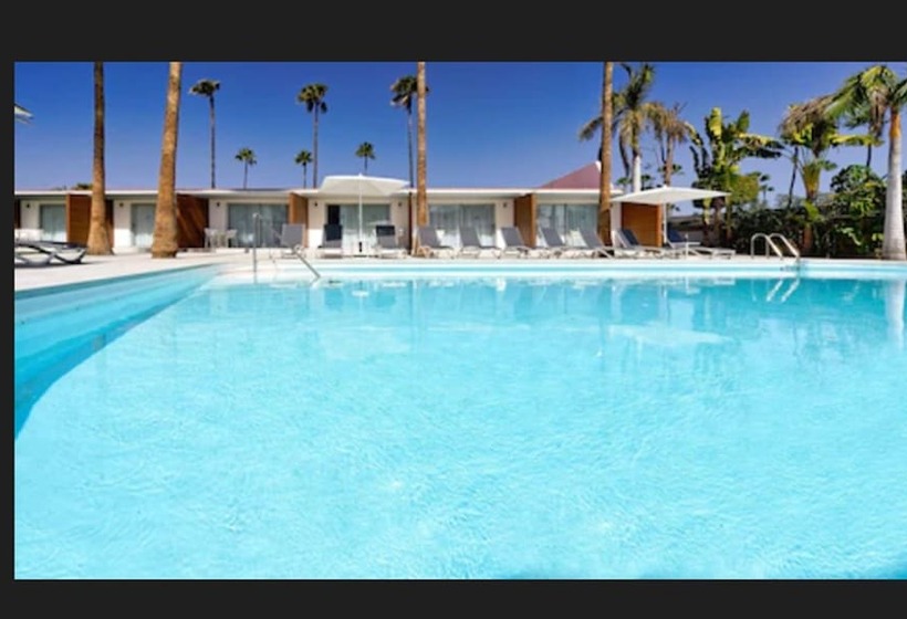 Sanom Beach Resort - Adults Only