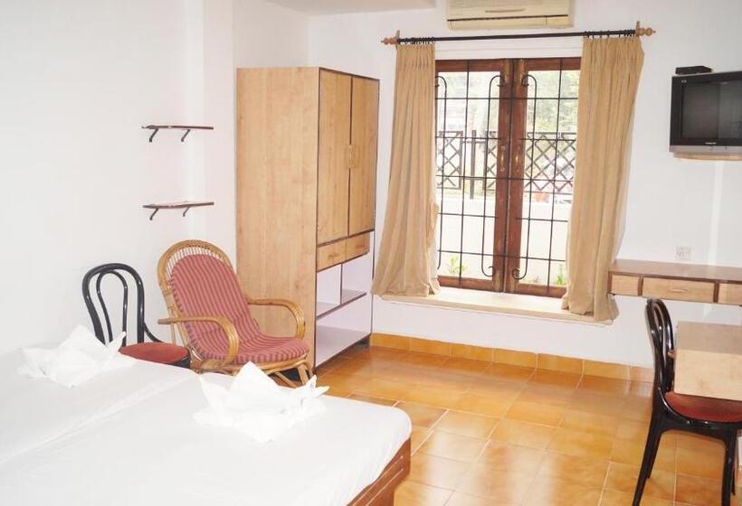 Time & Leisure Hotels