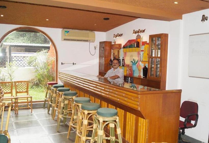 Time & Leisure Hotels