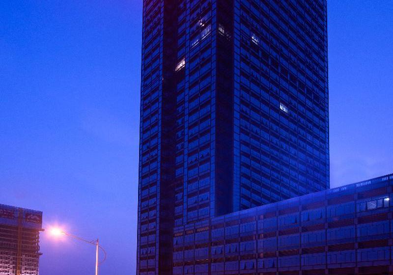 Vienna Hotel Guangzhou South Railway Station