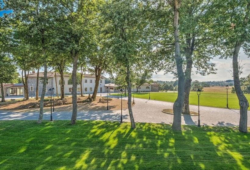 Borgo La Chiaracia Resort & Spa