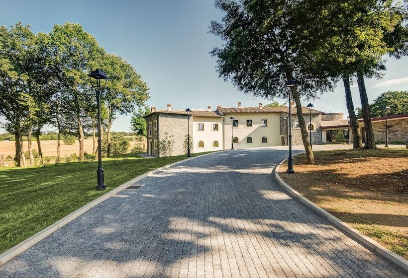 Borgo La Chiaracia Resort & Spa