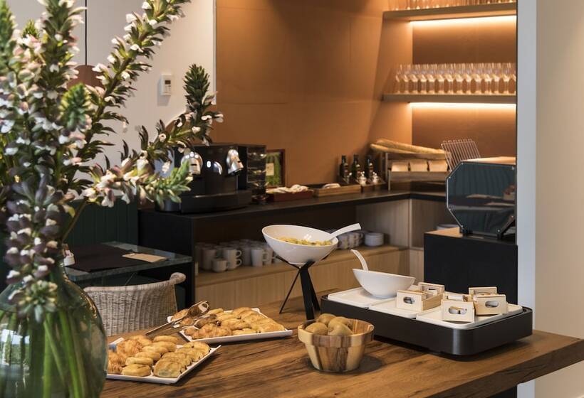 هتل Alta House Begur