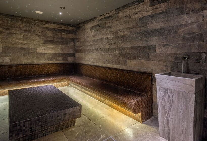 בית מלון כפרי Amara Sea Your Only View™