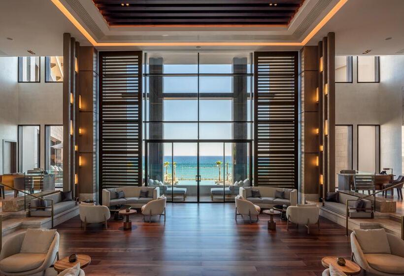 هتل Amara  Sea Your Only View™