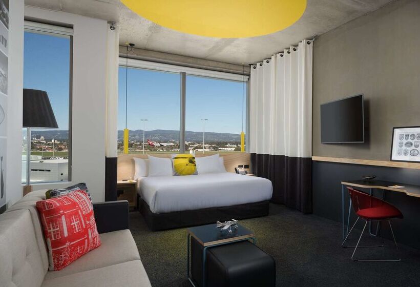 酒店 Atura Adelaide Airport