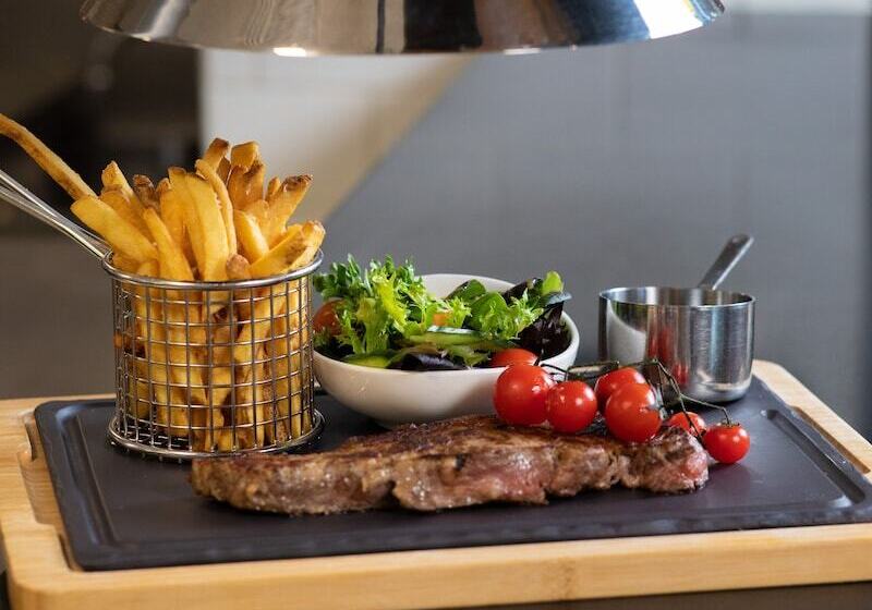 酒店 Atura Adelaide Airport