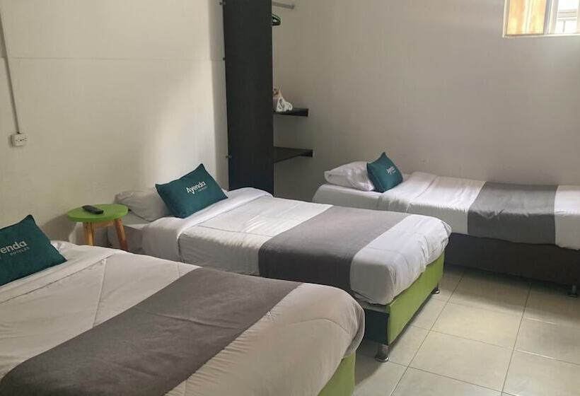 בית מלון כפרי Quintas De Normandia