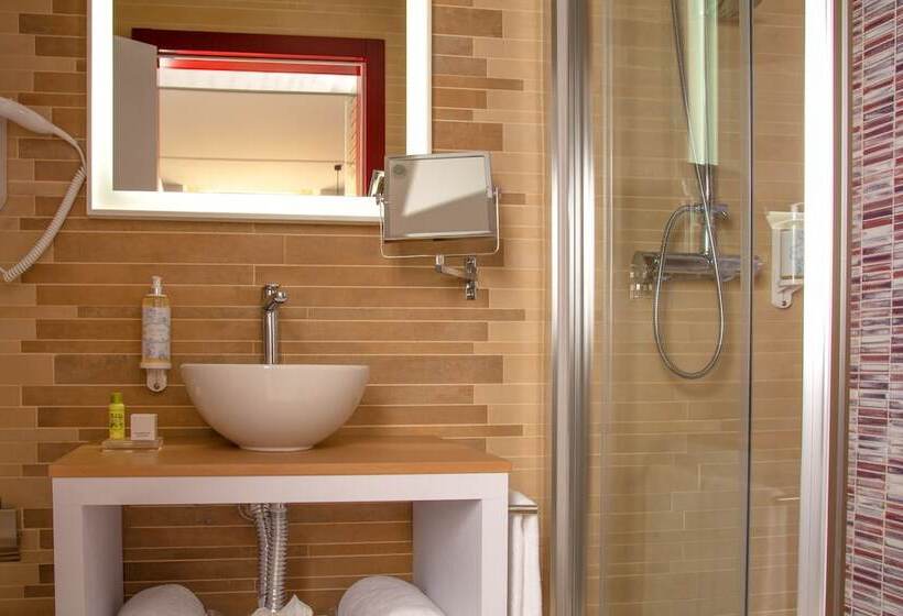 هتل Be Poet Baixa