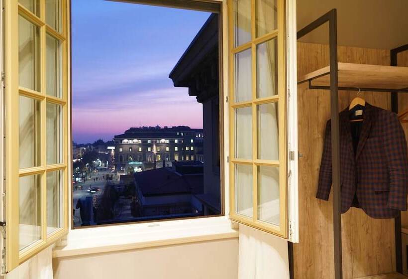 هتل Bergamo Inn 43