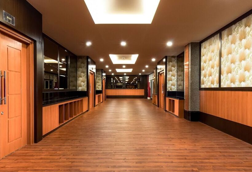 ホテル Best Western Senayan