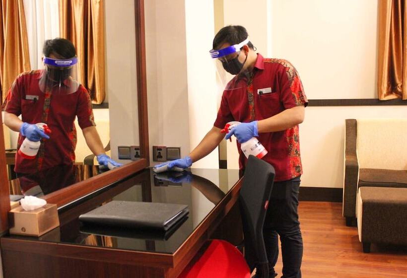 ホテル Best Western Senayan